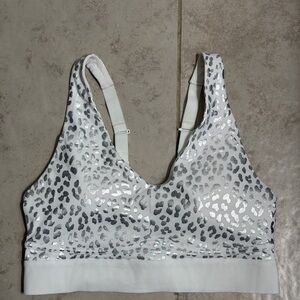 Fabletics Leopard Print Sports Bra Metallic Silver White Size L